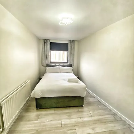 2 Bed City Centre Apt, Free Parking - Albert Clock, Customs House Belfast Exterior photo