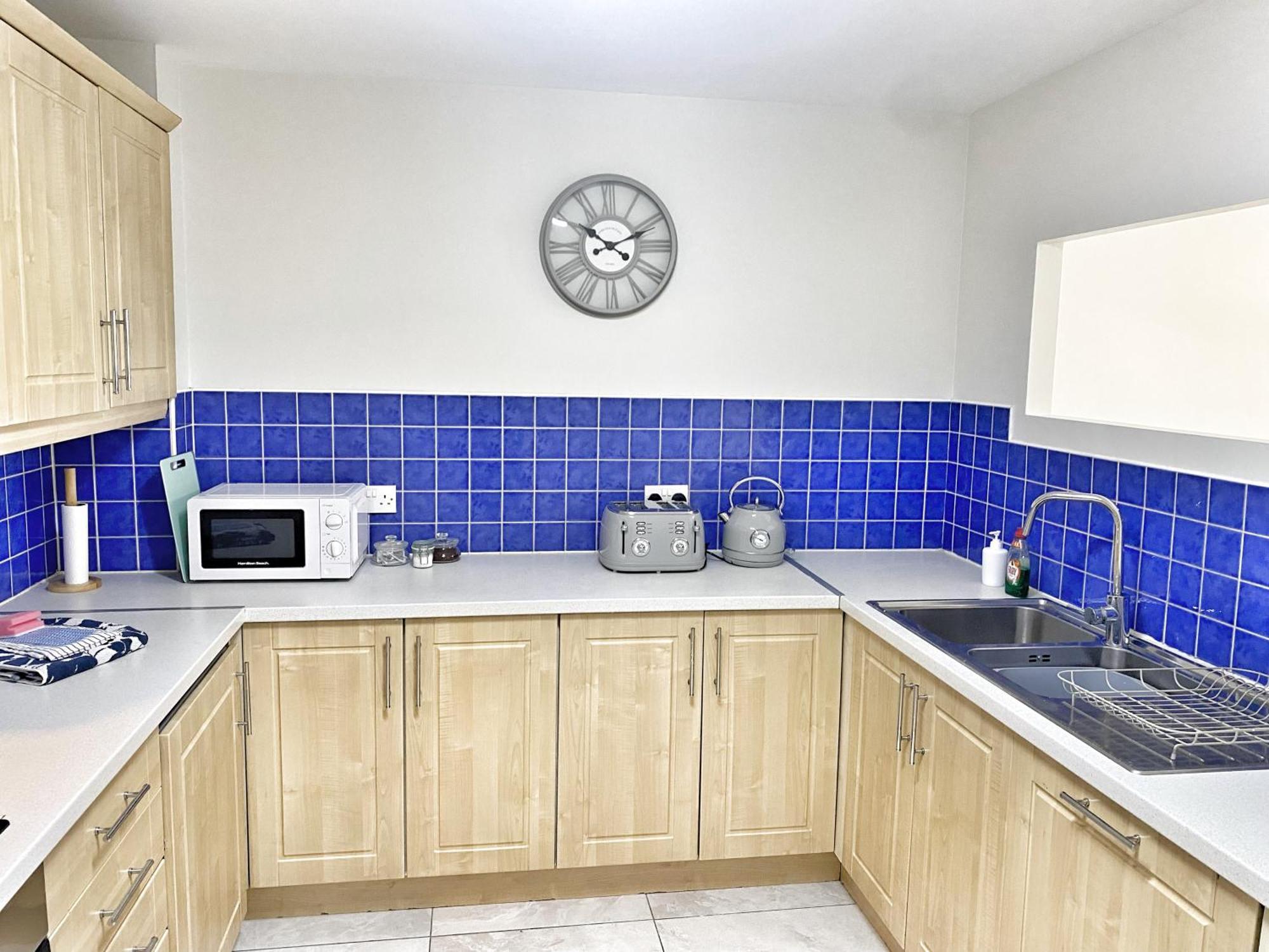 2 Bed Centre Apt, Free Parking - Clock, Customs House *