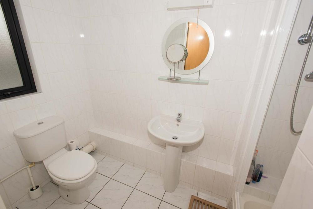 Apartment 2 Bed Centre Apt, Free Parking - Clock, Customs House *